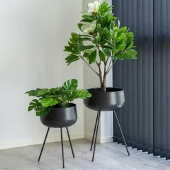 Wohnen Blumenständer Übertöpfe mit Beinen - Vicados (zweiteilig)