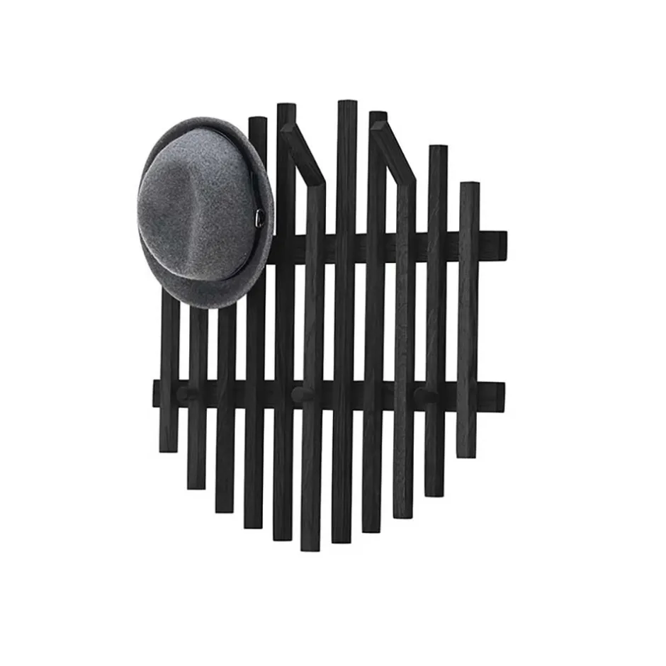 Wohnen Design Garderobe aus schwarzen Eichenholz-Leisten - Gangizo