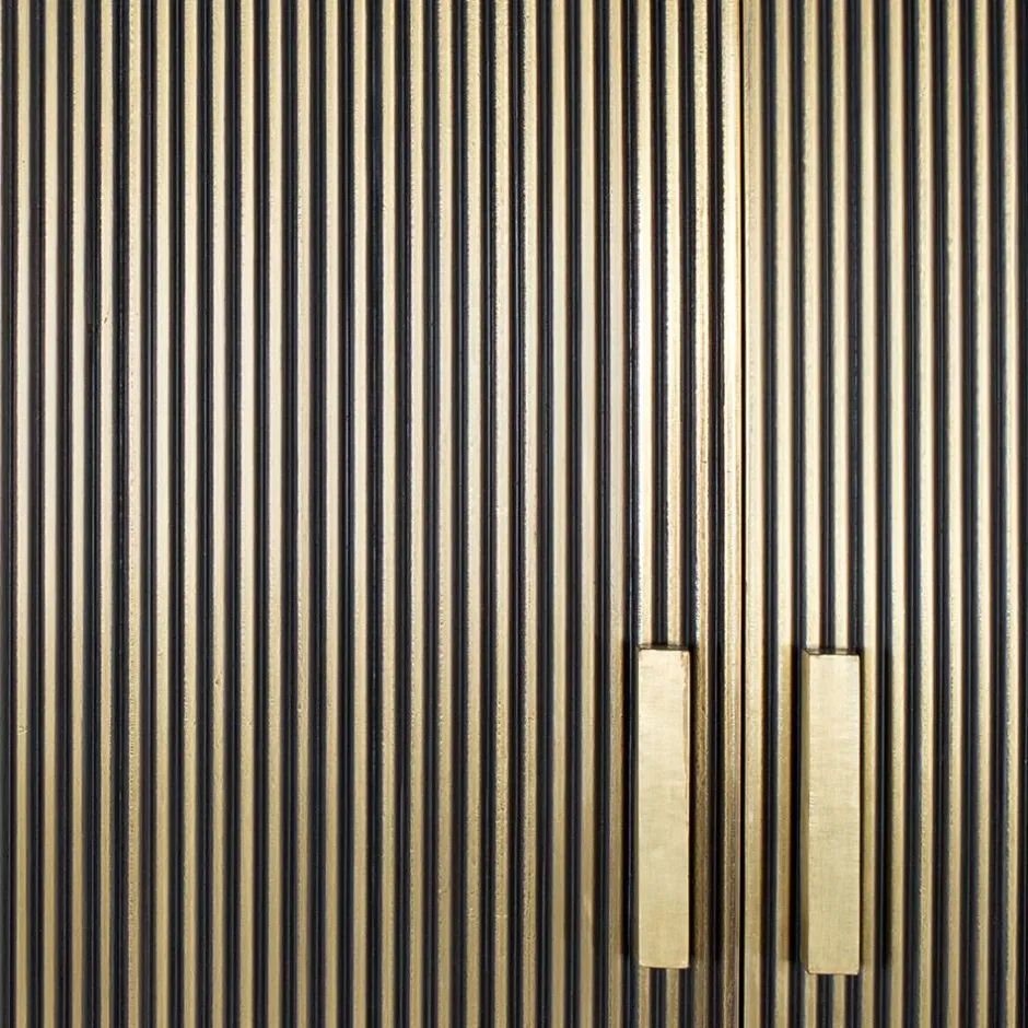 Design Schrank mit viel Bodenfreiheit - Hayato^Wohnen Clearance