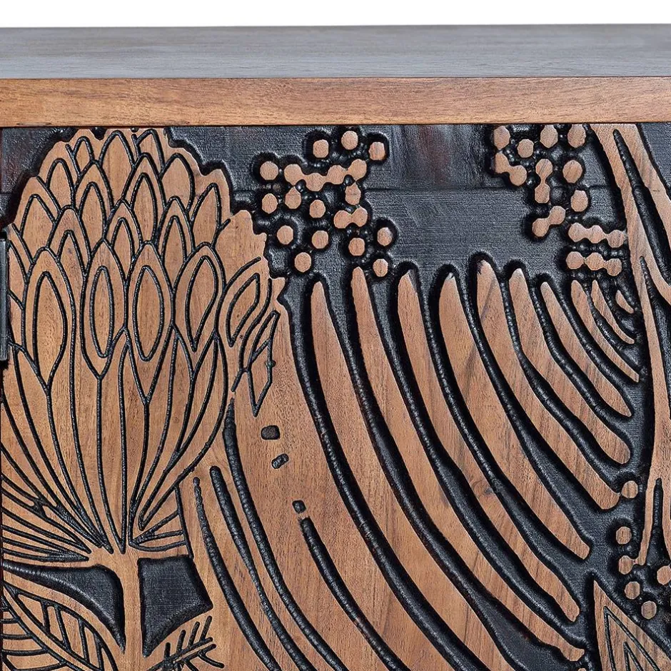 Design Sideboard mit Schnitzerei und Lack - Marcel^Wohnen Online