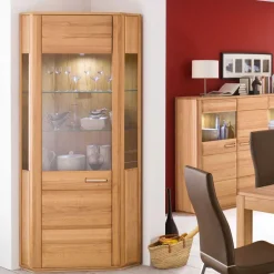 Eckvitrine Athias aus Kernbuche^Wohnen
