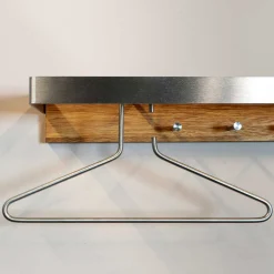 Elegante Hängegarderobe aus Eichenholz - Skowera^Wohnen Online