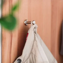 Wohnen Garderobenpaneel in Kernbuche - Hippa