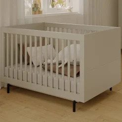 Graues Kinderbett mit Gitterseiten - Suzanas^Wohnen Sale