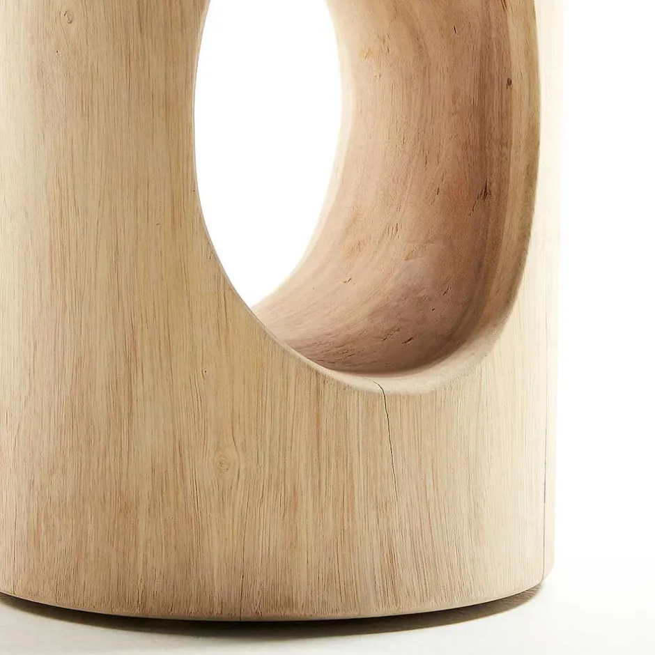 Wohnen Handgearbeiteter Beistelltisch aus Massivholz - Andrew