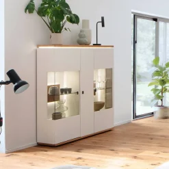 Highboard Vitrine in Soft White und Wildeiche - Yordyn^Wohnen Sale