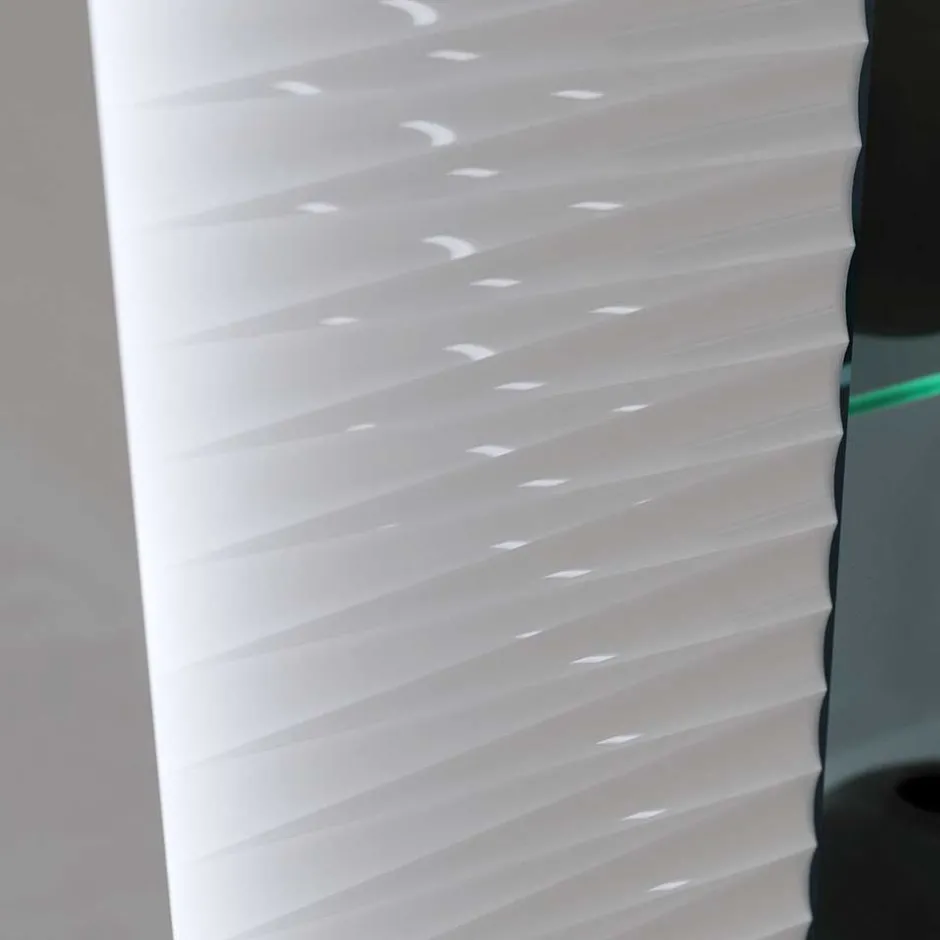 Hochglanz Vitrine mit LED in Weiß - Gomata^Wohnen New