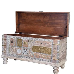 Wohnen Holztruhe - ausgefallen gestaltet - Abraham