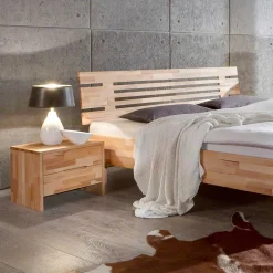 Wohnen Kernbuche Massivholzbett Bevallia mit Nachttisch (zweiteilig)