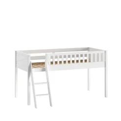 Kinder Wohnen Kinderzimmer Hochbett mit schräger Leiter - Diagos