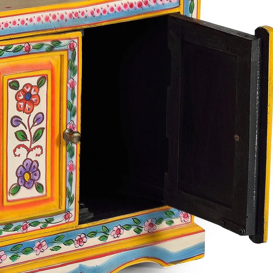 Kommode in farbenfroher Gestaltung - Career^Wohnen Online