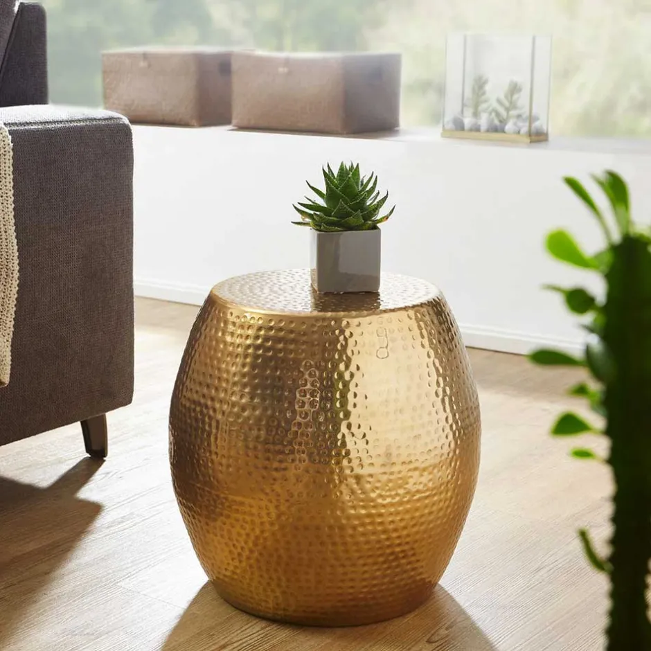 Lackierter Metall-Beistelltisch in Gold - Franc^Wohnen Best