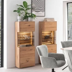 Massivholz Vitrine mit LED Beleuchtung - Azzurian^Wohnen