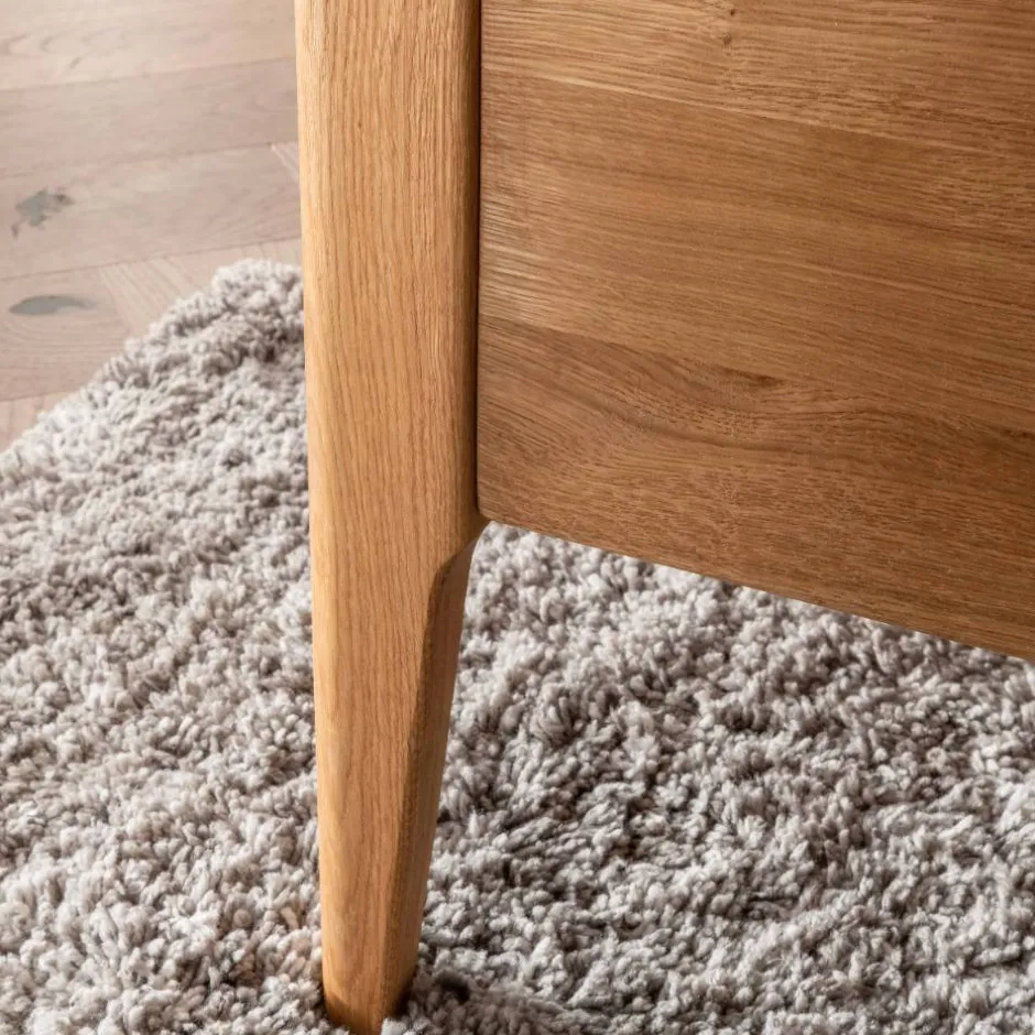 Massivholz-Bettgestell mit Cord-Kopfteil - Babahira^Wohnen New