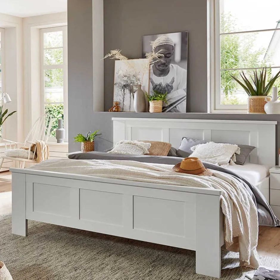 Modern Country Bettgestell in Weiß - Flinn^Wohnen