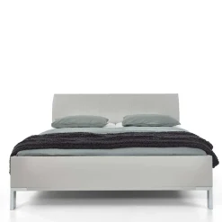 Wohnen Modernes Designbett in hellem Grau - Nucina