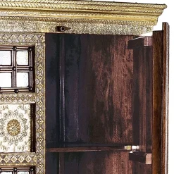 Wohnen Schrank im Orient Design mit bunten Kacheln - Danascov