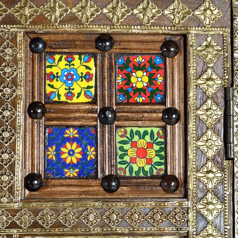 Wohnen Schrank im Orient Design mit bunten Kacheln - Danascov
