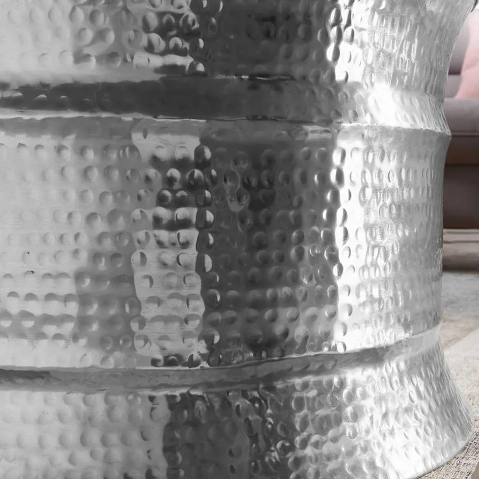 Wohnen Silberfarbener Couchtisch aus Aluminium - Lucaz