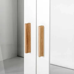 Skandi Vitrine in Weiß und Eiche Natur - Yarisis^Wohnen New