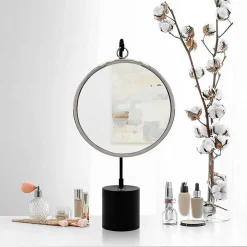 Spiegel mit Ständer in Silber und Schwarz - Fraduno^Wohnen New