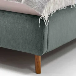 Stauraumbett in hellem Blau & Eiche - Armele^Wohnen