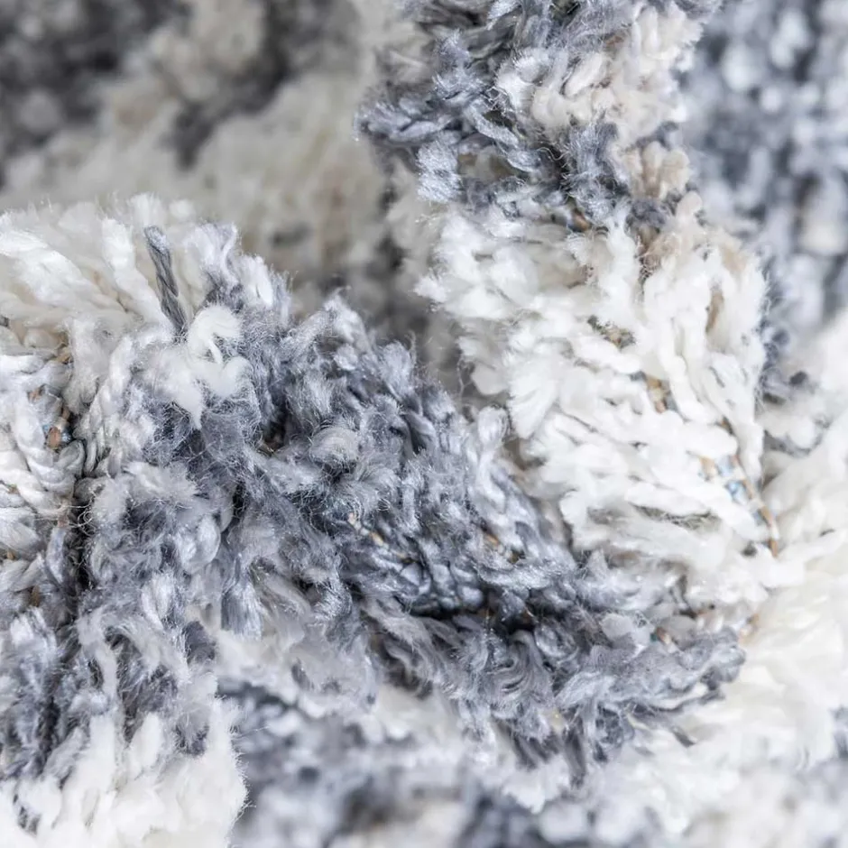 Wohnen Teppich mit handgeflochtenen Fransen in Creme und Grau - Juwan