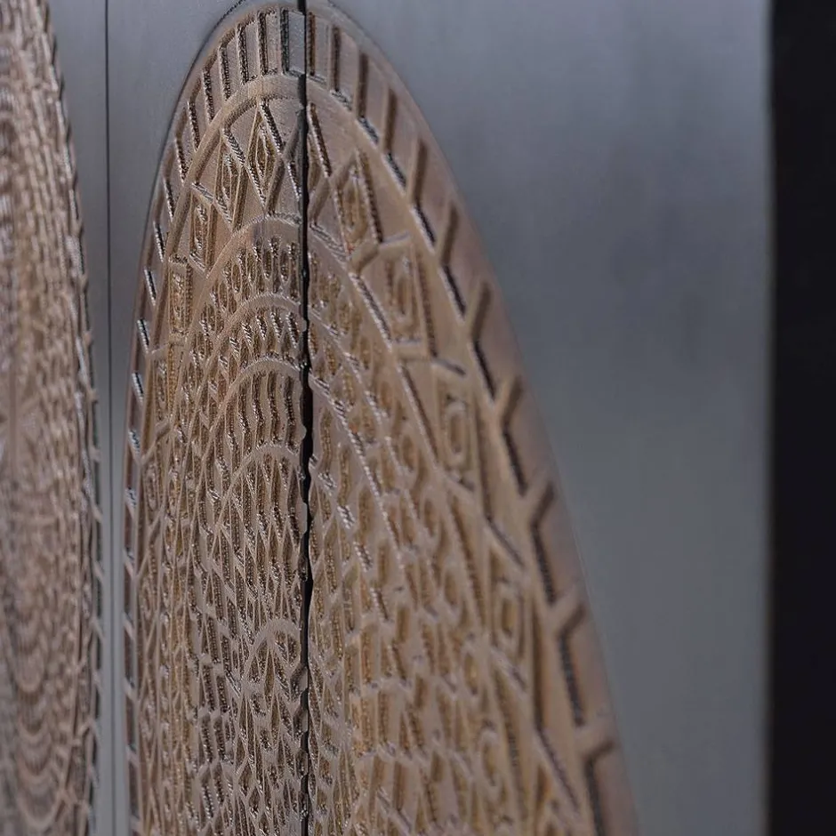 Wohnen 4-türige Design Kommode mit Mandala Schnitzerei - Synessa