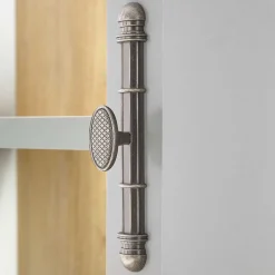 Wohnen 2-türiger Landhaus Vitrinenschrank in Lichtgrau - Buleta