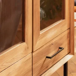 Wohnen 3-türiger Vitrinenschrank mit drei Schubladen - Kerfa