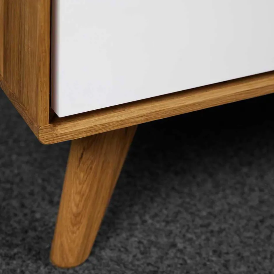 Wohnen TV Board aus Wildeiche Massivholz & MDF - Diesta