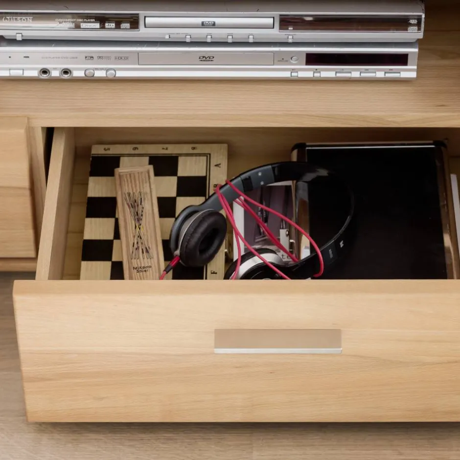 Wohnen TV Lowboard in Kernbuche - Hippa