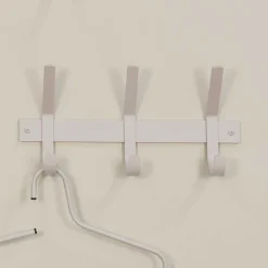 Wandgarderobe mit drei Doppelhaken - Contrage^Wohnen New