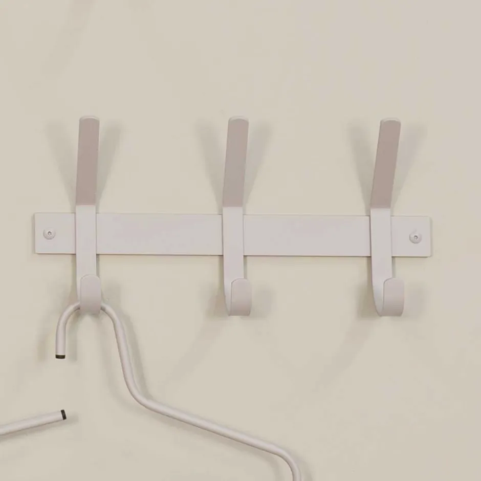 Wandgarderobe mit drei Doppelhaken - Contrage^Wohnen New