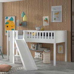 Weißes Kinder-Hochbett mit schräger Rutsche - Ranuves^Wohnen New