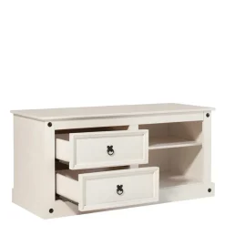 Weißes TV Board im Landhaus Design - Segrino^Wohnen