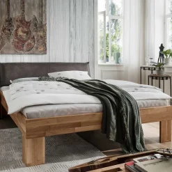 Wildeiche Doppelbett mit Polsterkopfteil - Esvilda^Wohnen Discount