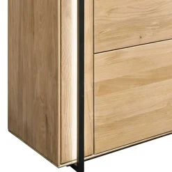 Wohnzimmervitrine aus Asteiche Massivholz - Clenza^Wohnen Outlet