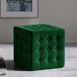 Würfelhocker aus Samt in Grün - Oldschool^Wohnen Outlet