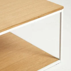 80x80 Couchtisch mit Bodenplatte in Eiche - Bosso^Wohnen Clearance