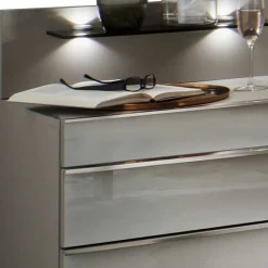 Zwei Nachtkommoden mit Wandpaneel - Tumiva (2er Set)^Wohnen Discount