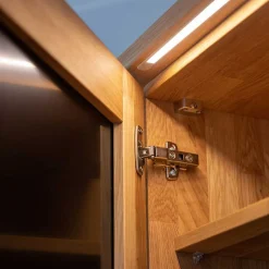 Zweifarbiger Kleiderschrank aus Eiche massiv - Agusto^Wohnen Hot