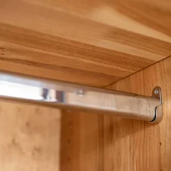 Zweifarbiger Kleiderschrank aus Eiche massiv - Agusto^Wohnen Hot